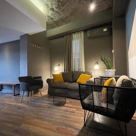 Апартаменты Moma, Contemporary Design At Old Tbilisi. Perfect Location Экстерьер фото