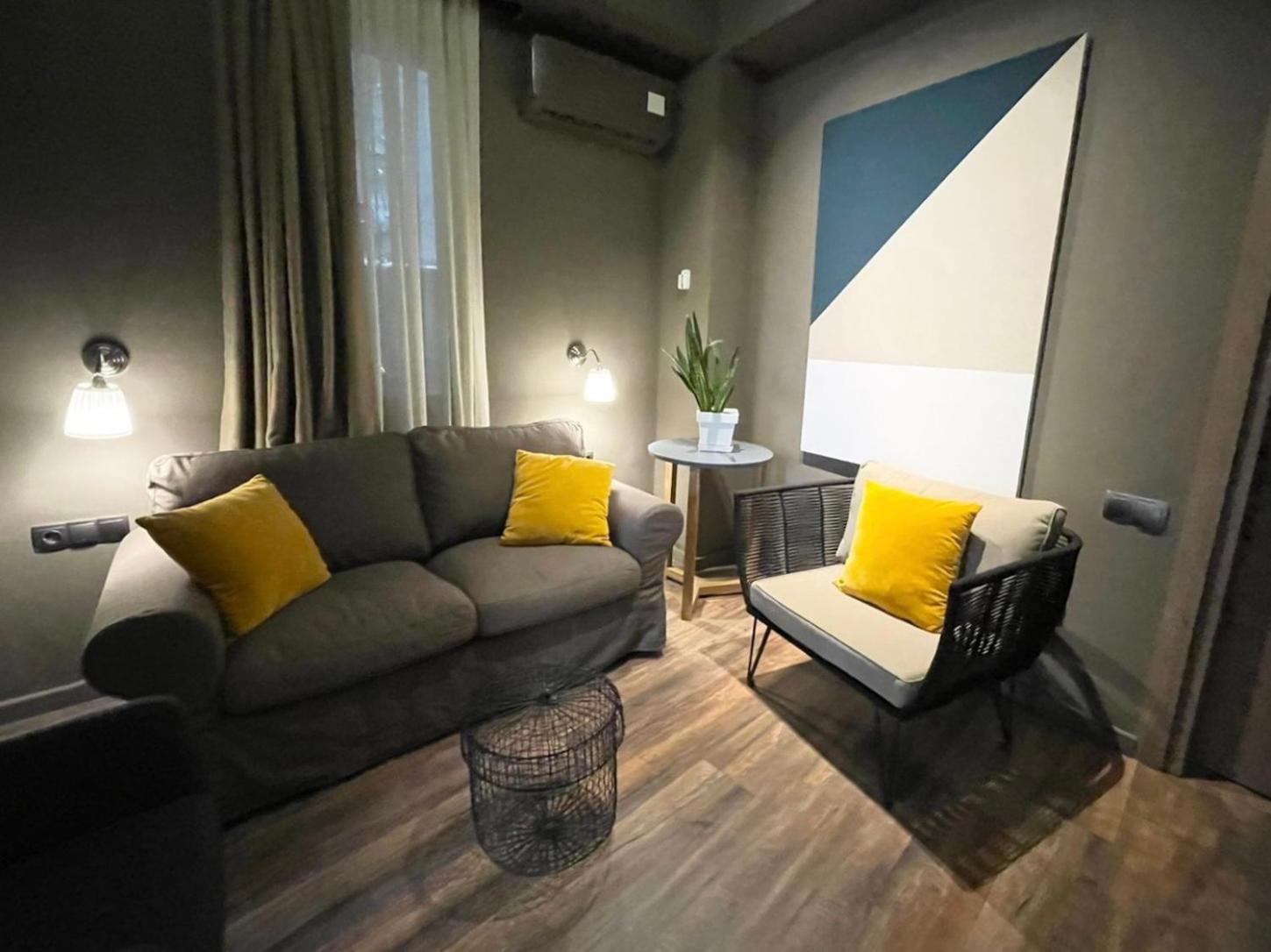 Апартаменты Moma, Contemporary Design At Old Tbilisi. Perfect Location Экстерьер фото
